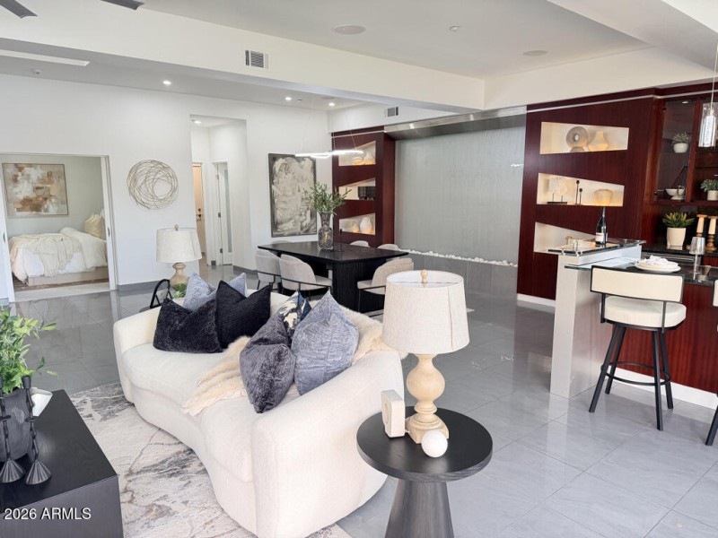 2A29A19C-0B45-405E-9A97-E1BEA3E5D9E3_1_1