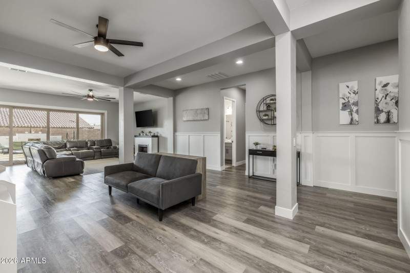 7-web-or-mls-10709 E Thornton Ave, Mesa-