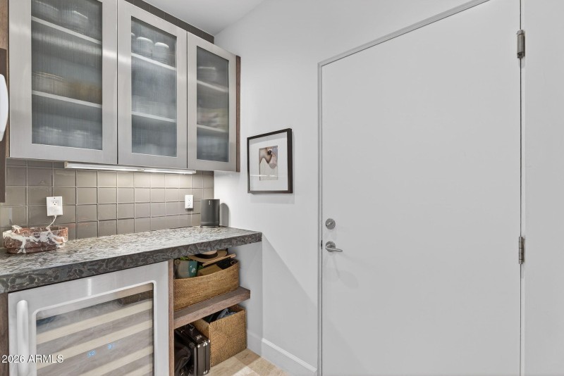 Butler's Pantry - Door to Garage