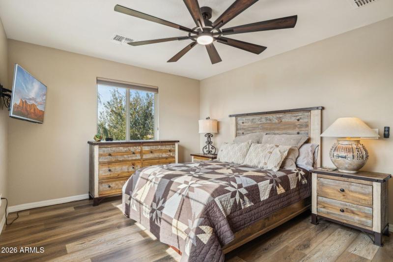 33-web-or-mls-17388-w-bent-tree-dr