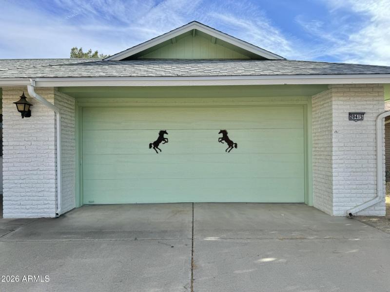 garage door