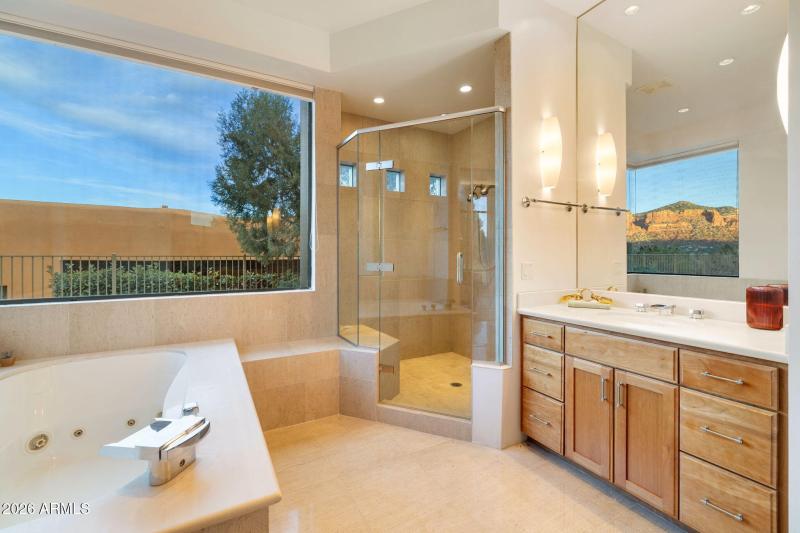 56-web-or-mls-FA9A2376