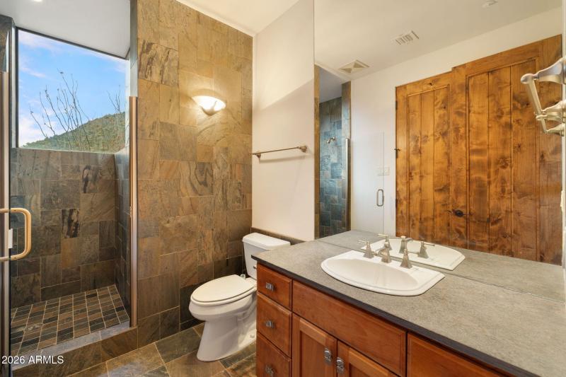 64-web-or-mls-FA9A2422