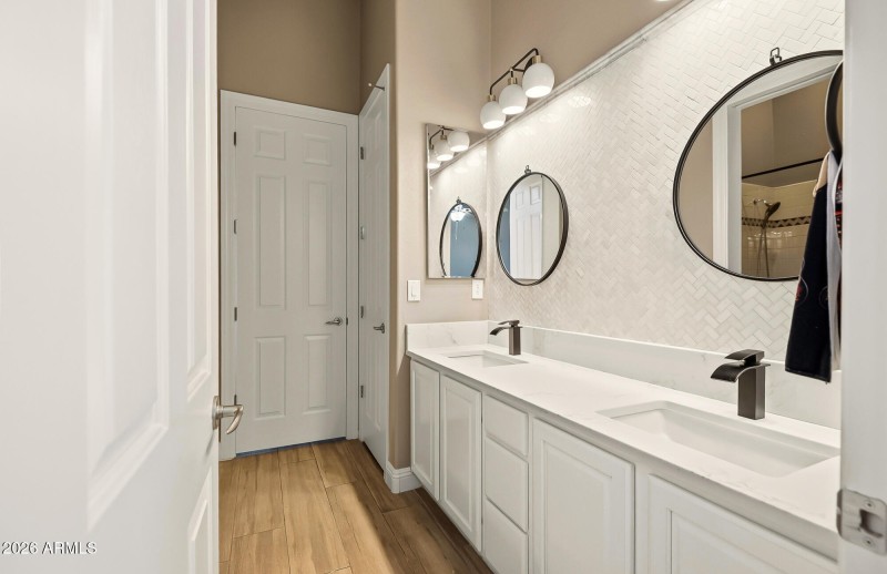 Jack 'n Jill Bathroom