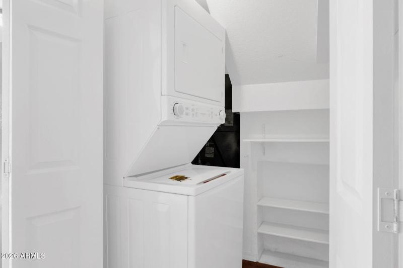 Stackable washer dryer