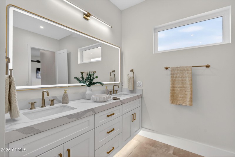 27-web-or-mls-DSC00846