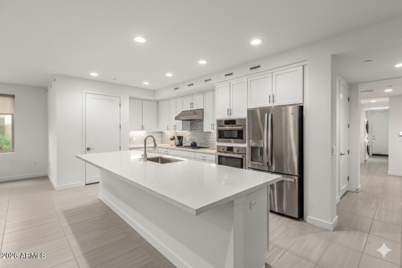 Kitchen (virtually staged)