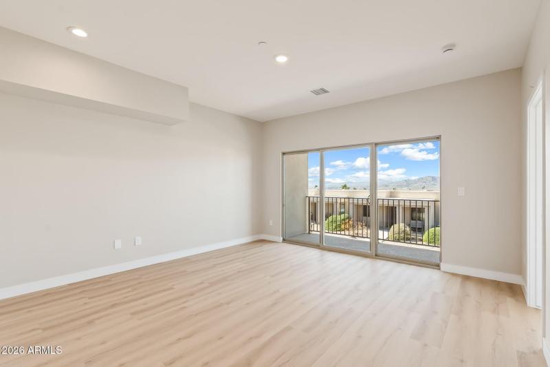 23-web-or-mls-JON00183