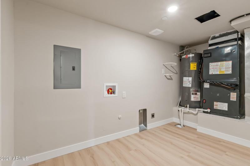 45-web-or-mls-JON00255