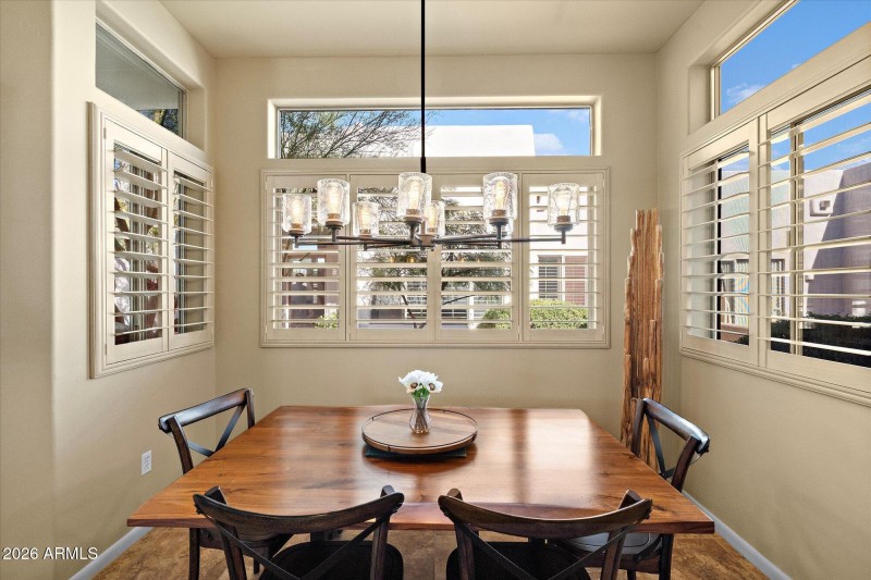 Dining area off kitchen