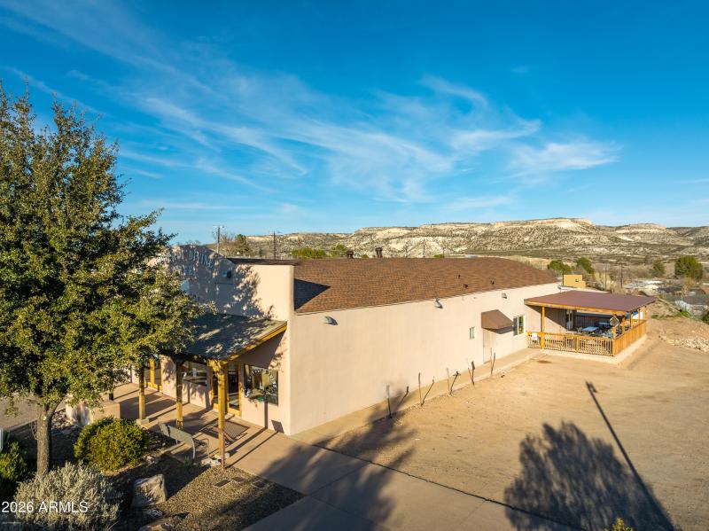 Udderly Divine Cafe & Bakery Camp Verde