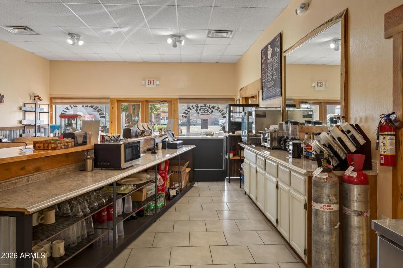 Udderly Divine Cafe & Bakery Camp Verde