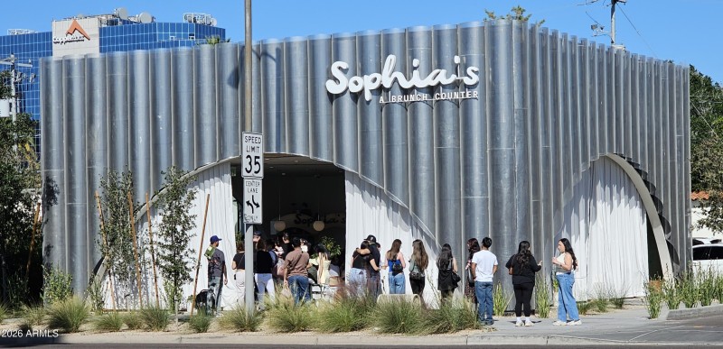 Sophia's popular neighborhoodrestaurant