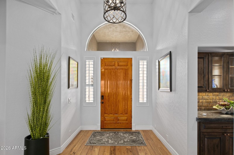 005_Entry Foyer
