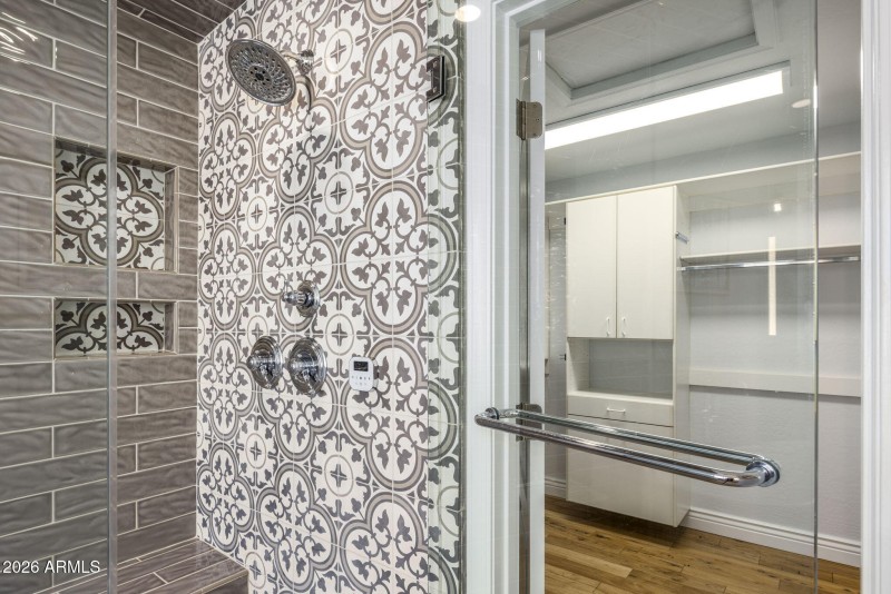 024_Principal Steam Shower Details