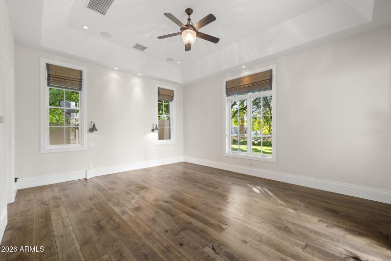 Downstairs Bedroom 1 + En Suite Bath