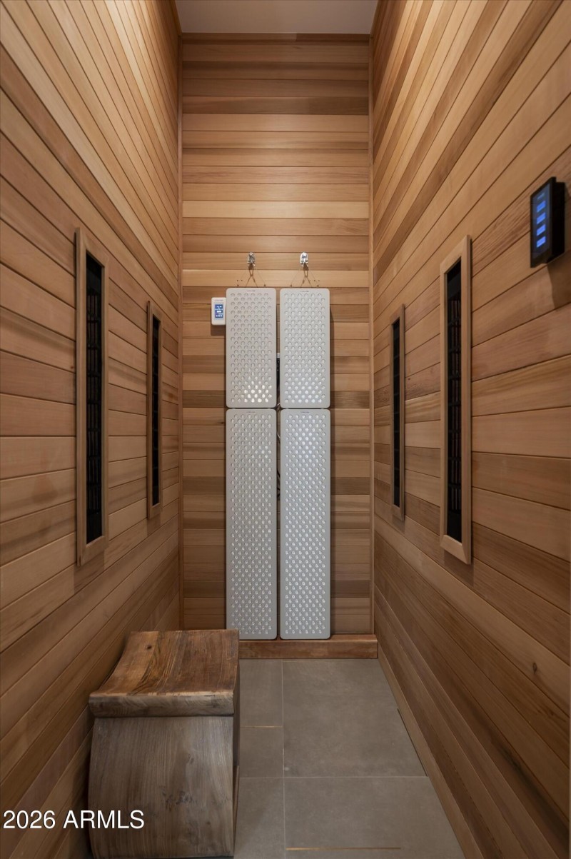 037_Primary Ensuite Sauna