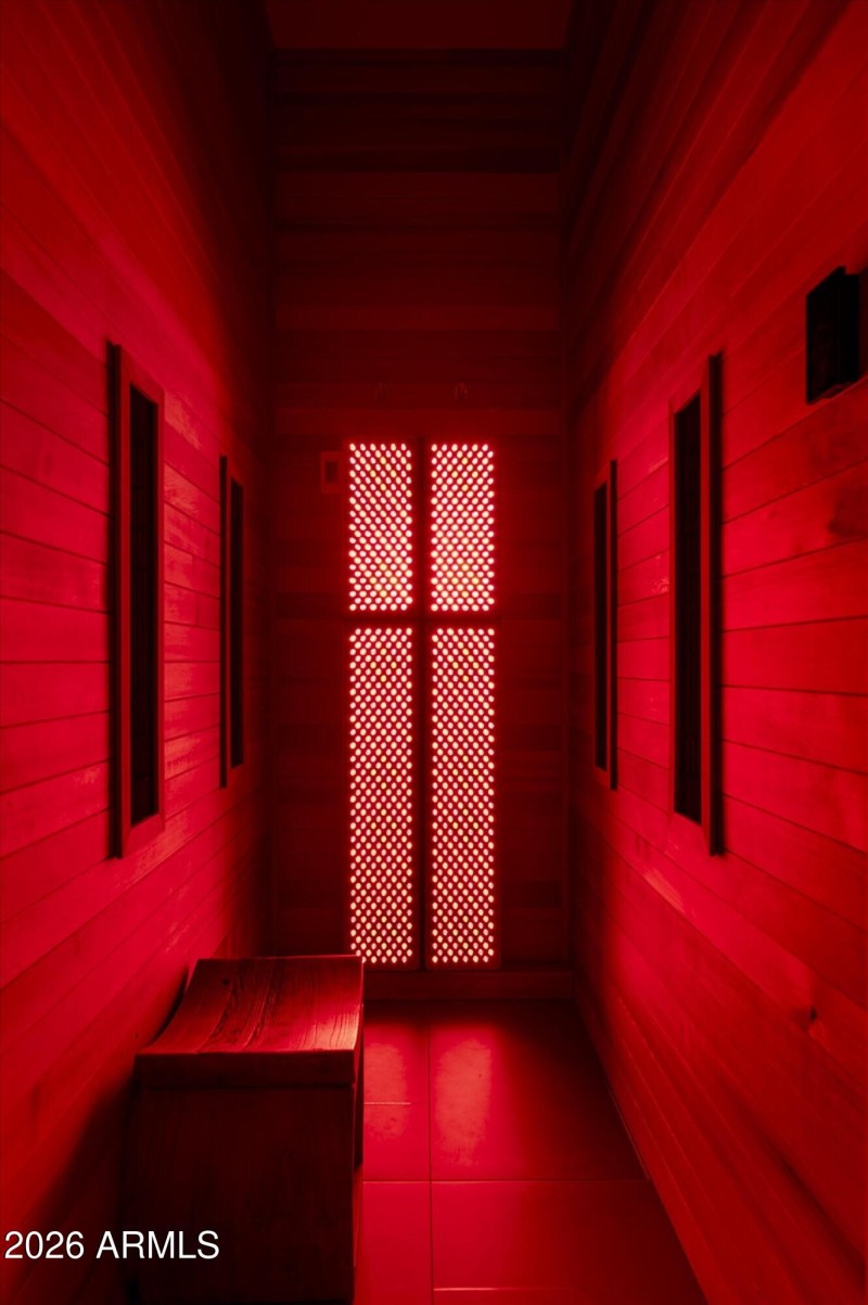 038_Primary Ensuite Sauna