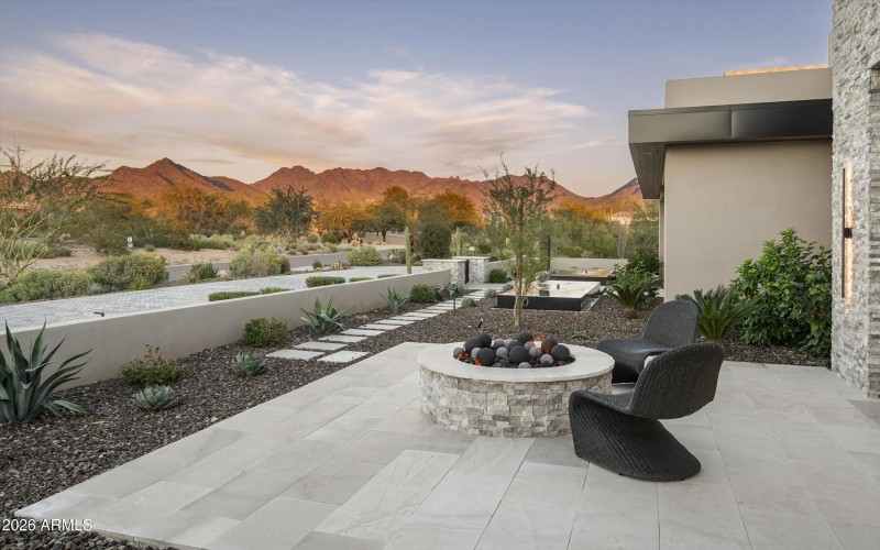 041_Casita WalkOut Patio View