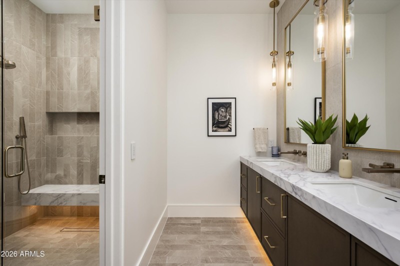 044_Attached Casita Ensuite