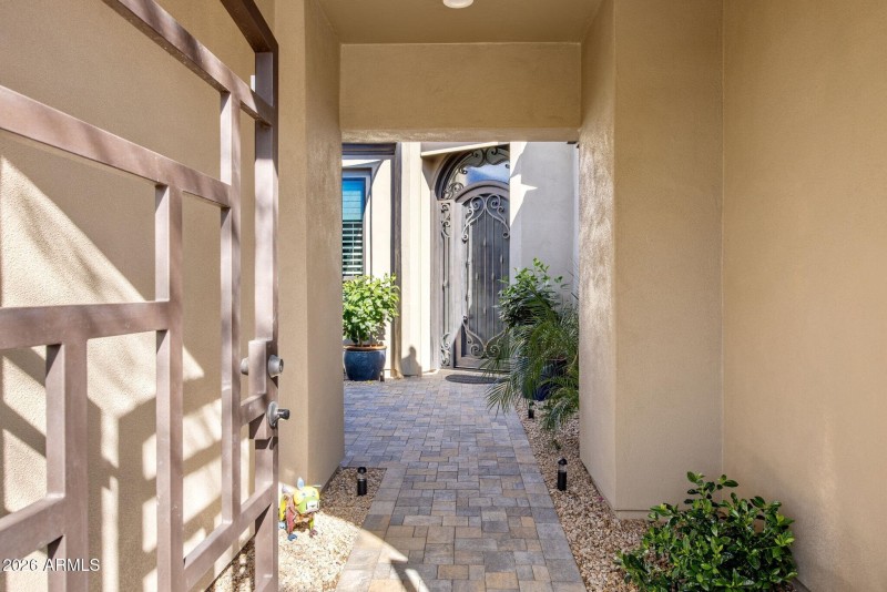 004_Front Courtyard Entry