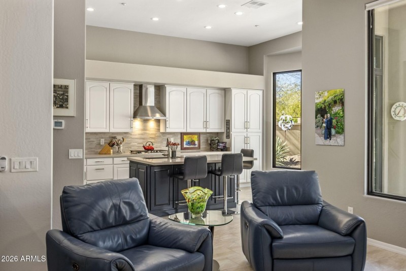 015_Living to Kitchen