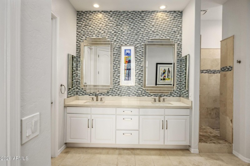 022_Primary Bathroom