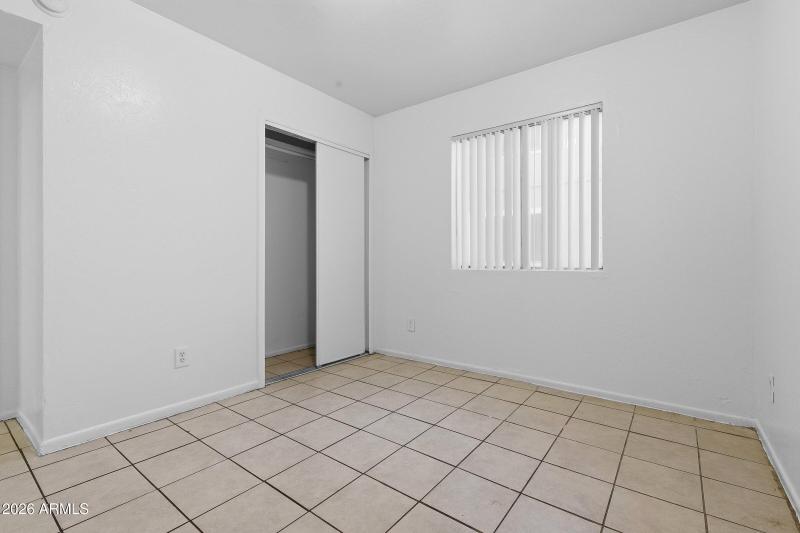 14-custom-1022 N 22nd Pl-14