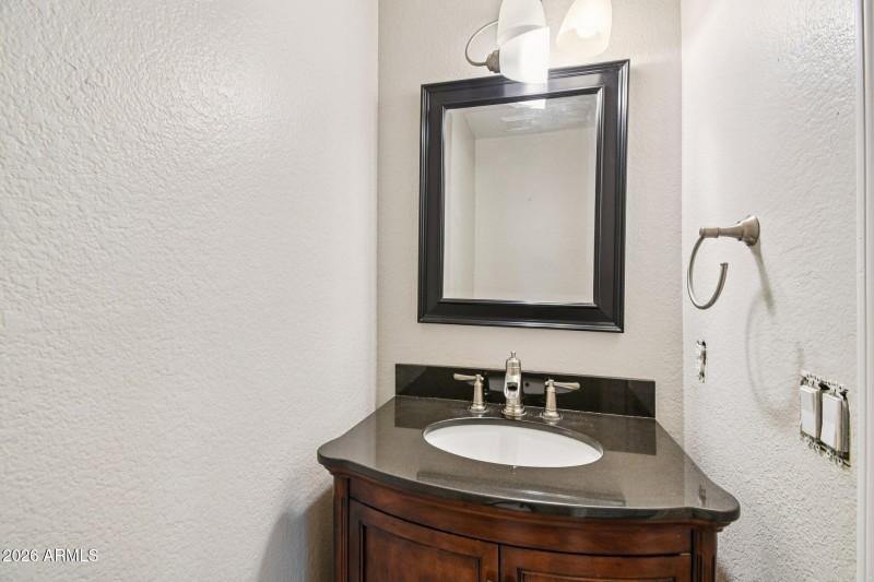 15-web-or-mls-E Sierra Madre Ave-S0802-0