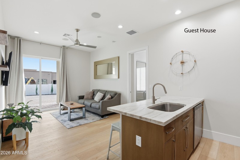 40-37913N14thave-146 2