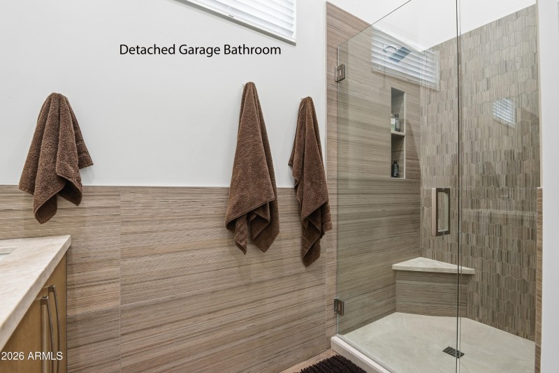 43-37913N14thave-221 2