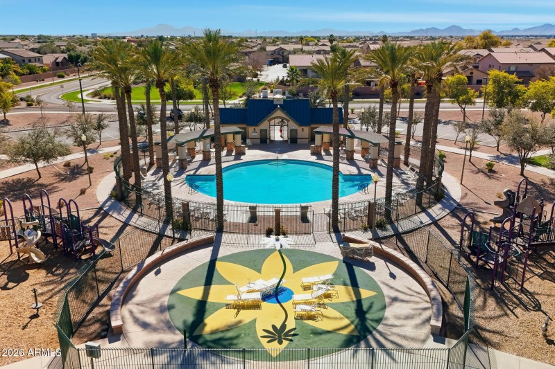 029-community-amenities