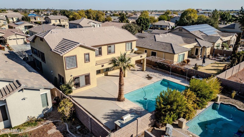 mls_13611 W Merrell St Drone-12