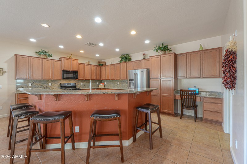 Square Maple cabinets