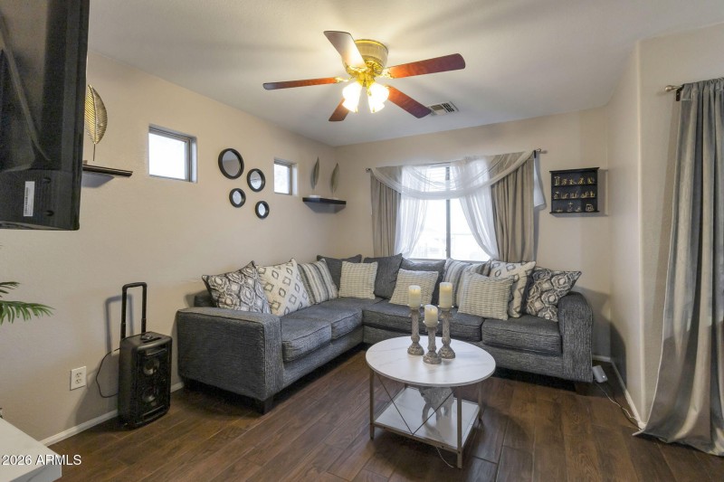 11-web-or-mls-Qp-5400