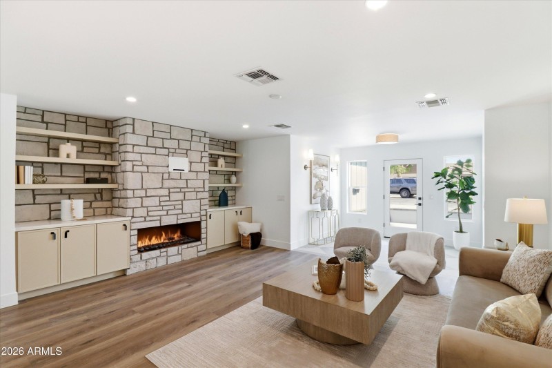 07-IMG_4725_with_fire