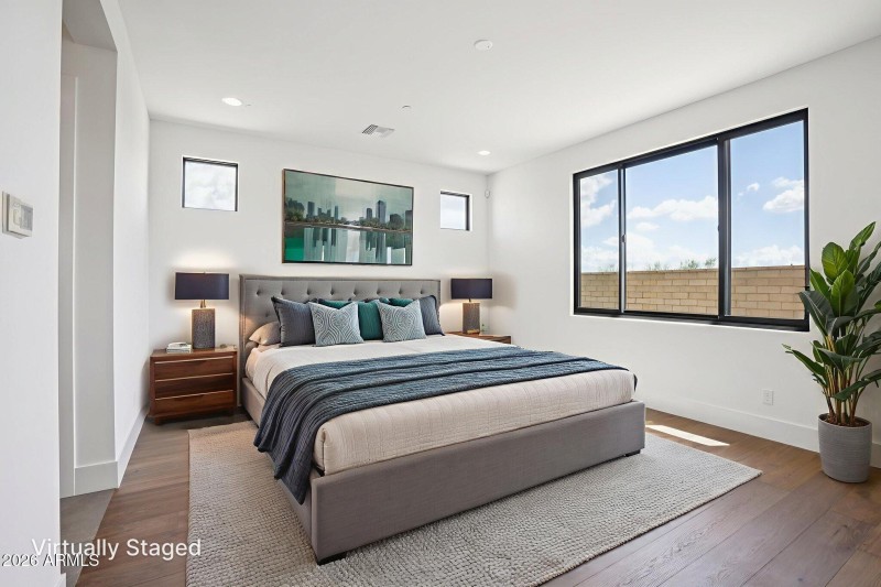 26 with Virtual Staging