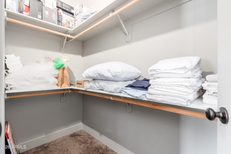 5665 N Bentley Dr - 19