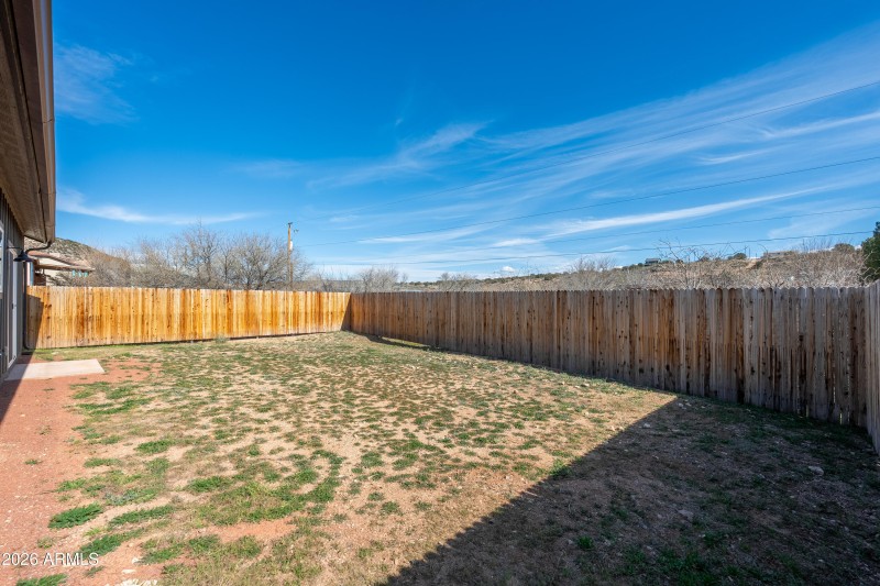 5665 N Bentley Dr - 27