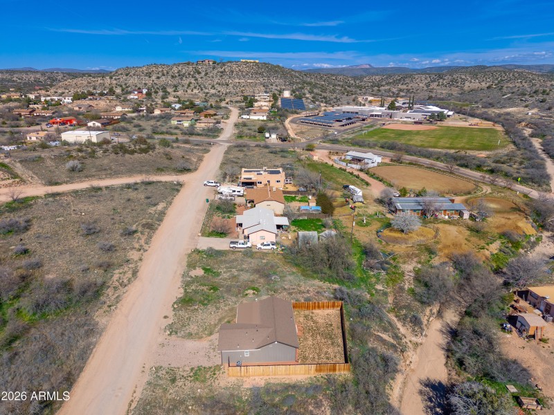 5665 N Bentley Dr - 32