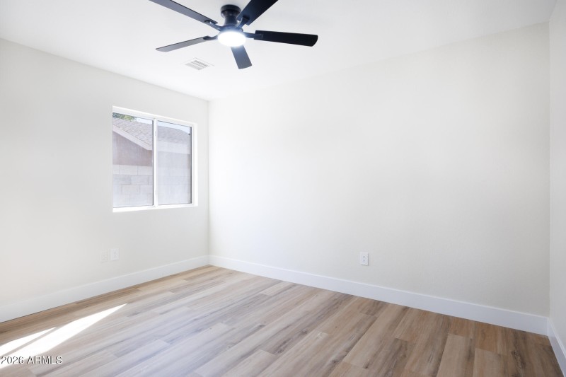 1718 E Birch St - Bedroom 2