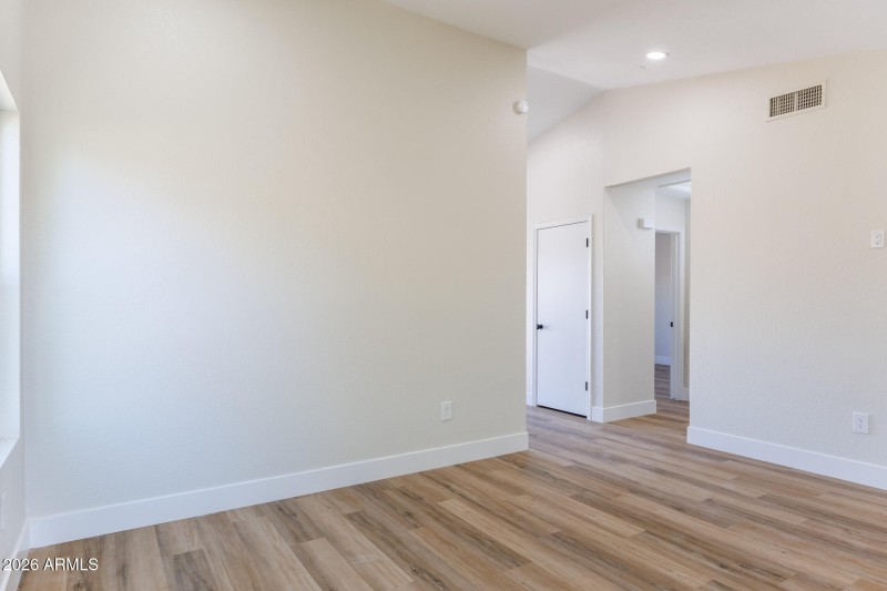 1718 E Birch St - Living Room View 1