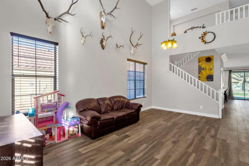 6-web-or-mls-3892-e-ironhorse-rd