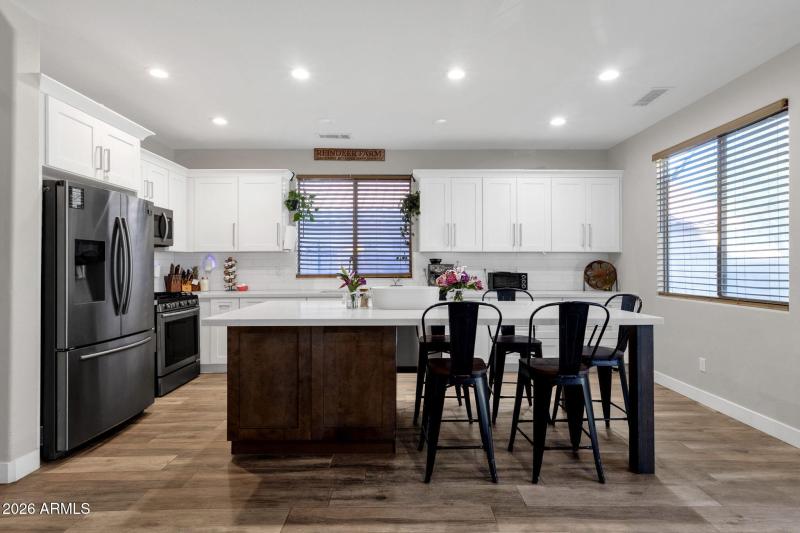 15-web-or-mls-3892-e-ironhorse-rd