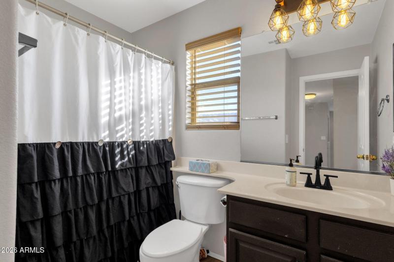 23-web-or-mls-3892-e-ironhorse-rd