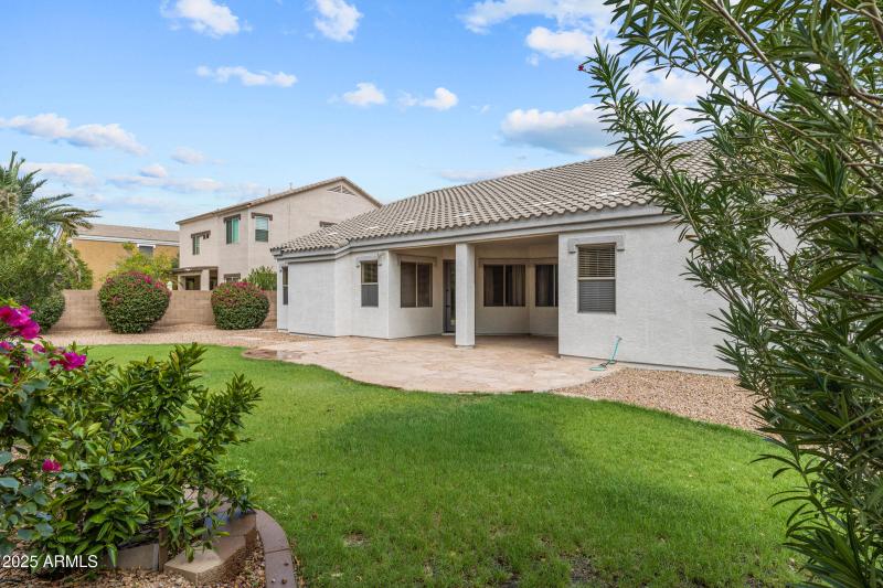 3111 E Canyon Creek Dr-41