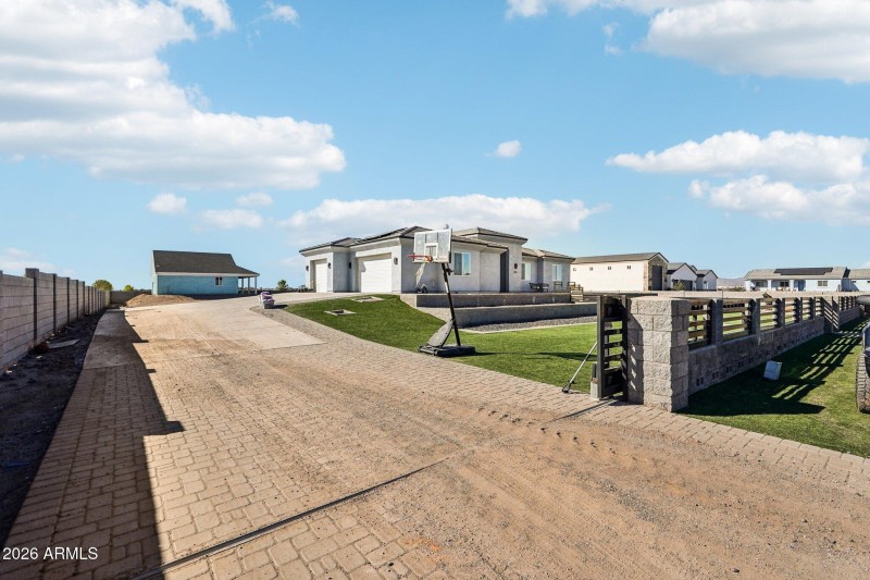 1-web-or-mls-S 229th Ln-S1002-001