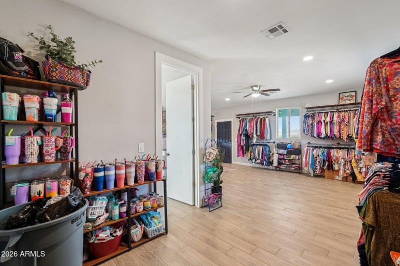 19-web-or-mls-S 229th Ln-S1002-019