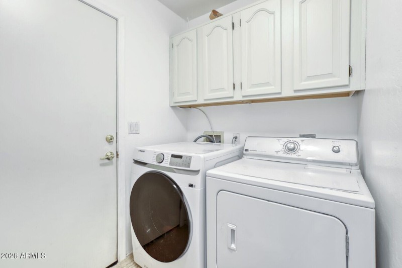 2360 N Yale - Web Quality - 025 - 25 Lau