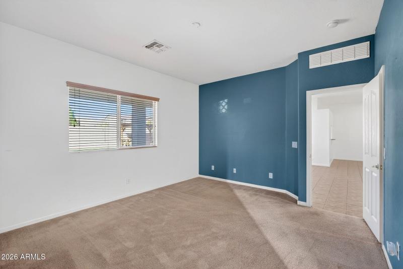 28-web-or-mls-32W Southgate Ave